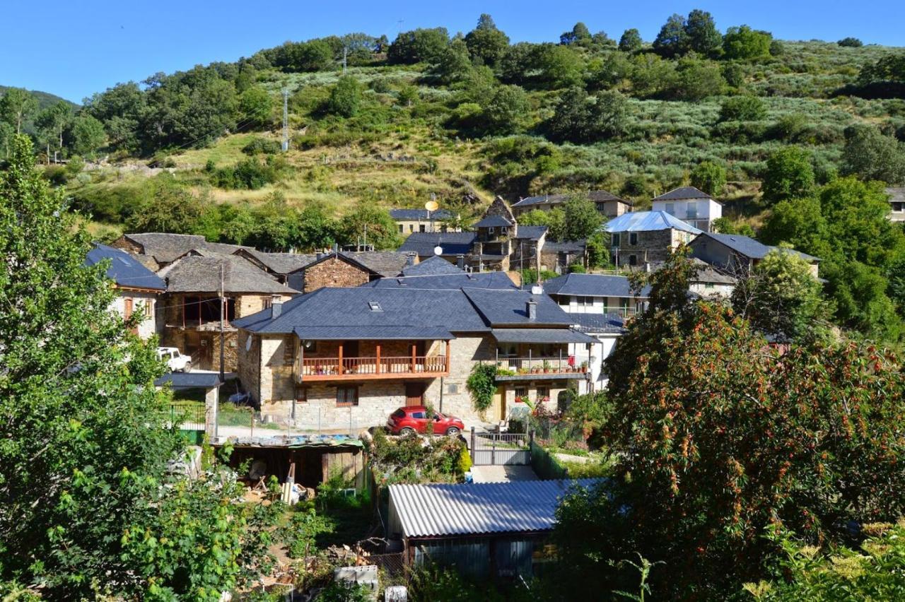 Casa De Abril 1 Pensionat San Cristobal de Valdueza Værelse billede